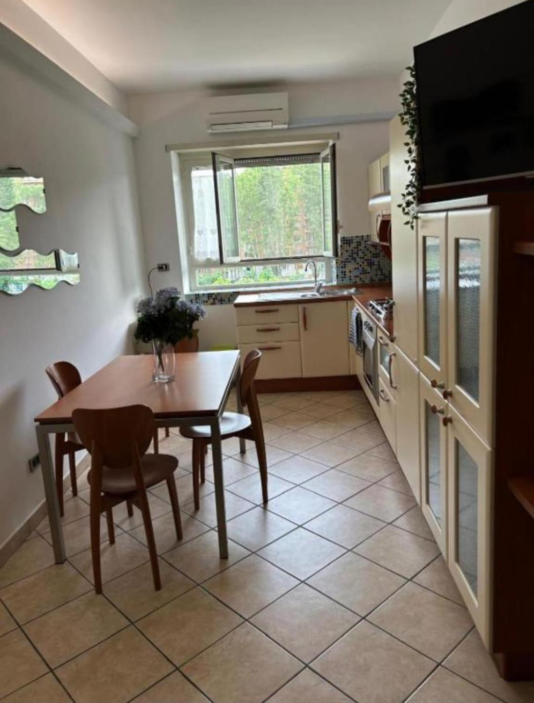 Turistico Avm Apartment Rom